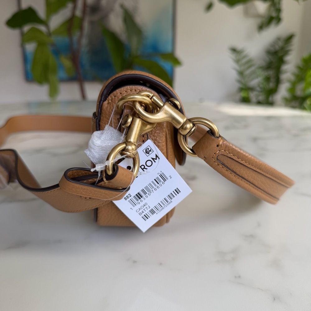 NWT Coach Pebbled Crossbody Bag In Honey Brown Leather CAO40 Nordstrom Exclusive - Picture 4 of 15